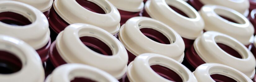 Materiais flexíveis industriais em borracha, silicone e poliuretano utilizados em peças técnicas para vedação e proteção mecânica